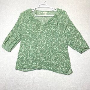 Maurices Top Womens M Mint Green White Dotted V Neck 3/4 Sleeve Casual Pullover